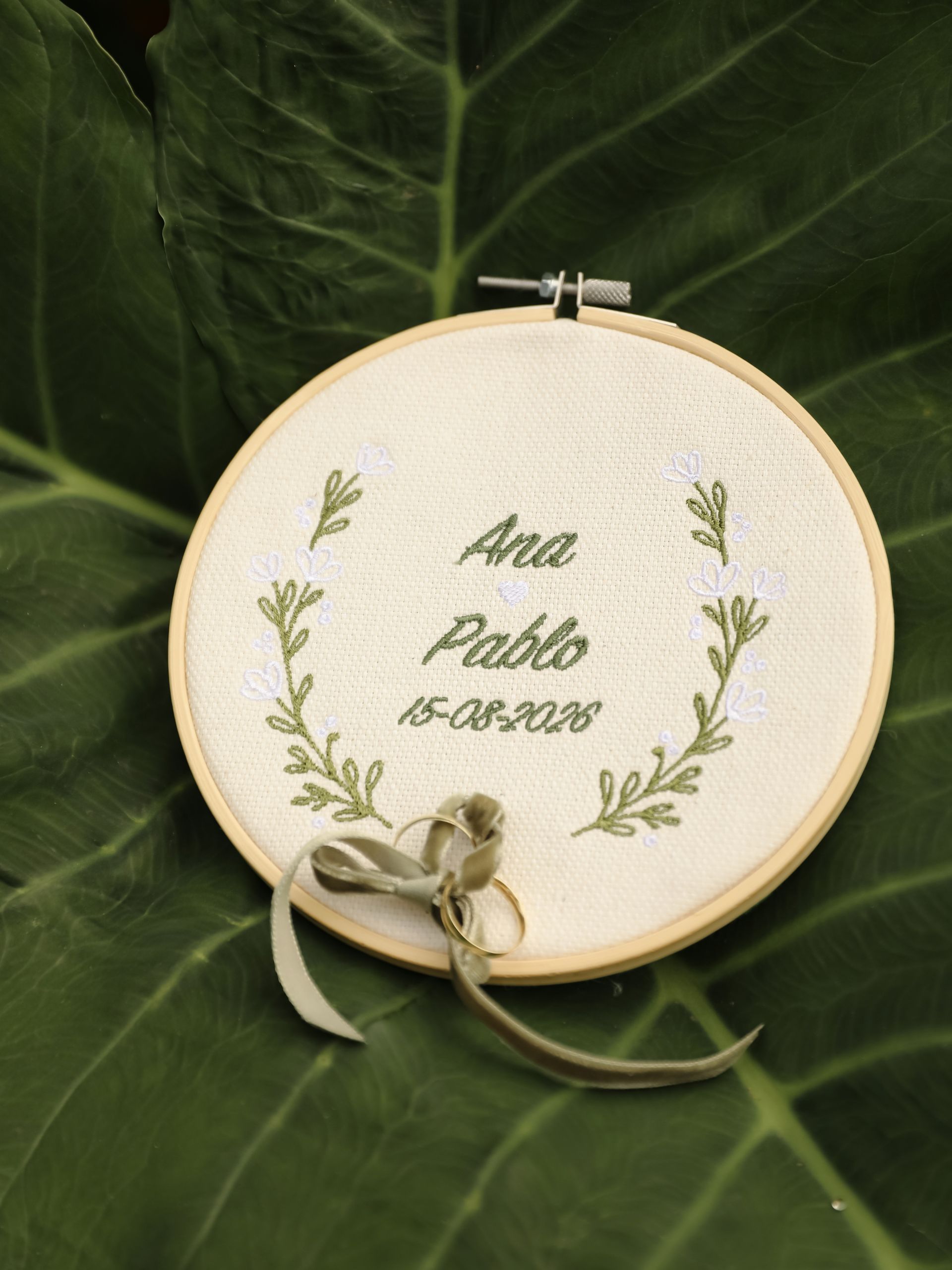 Porta-alianzas en bastidor personalizado