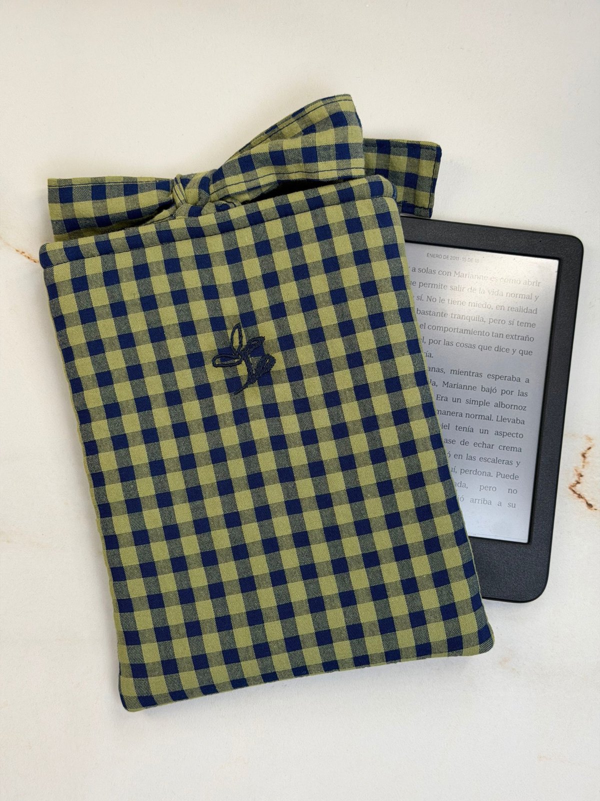 Funda de ebook Ágatha verde/marino
