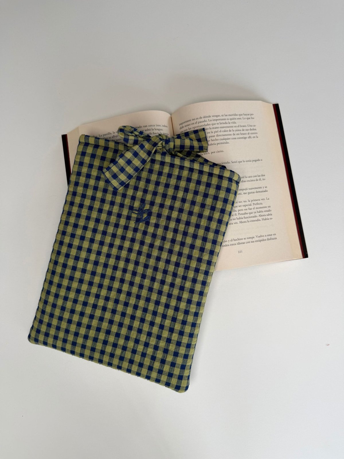 Funda de libro Ágatha verde/marino